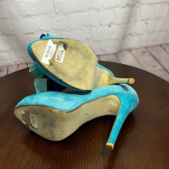 JEFFREY CAMPBELL blue suede heels.  Size 7 Vintage style GUC - Picture 3 of 11